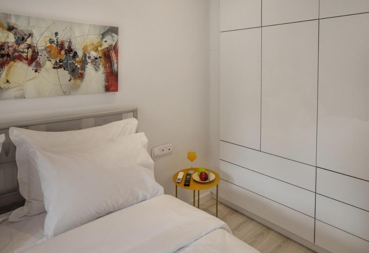 Niovi Cozy Home Atene Esterno foto